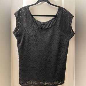 Torrid black fitted lace shirt